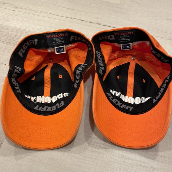 Absolut Vodka Brooklyn baseball caps X2 - Size L-XL in Orange
You get both - Picture 3 of 4